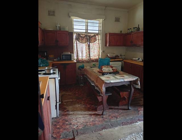 3 BEDROOM HOUSE FOR SALE IN MOUNT VERNON